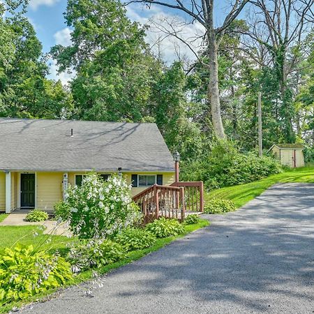 Lake George Family Vacation Home Bagian luar foto