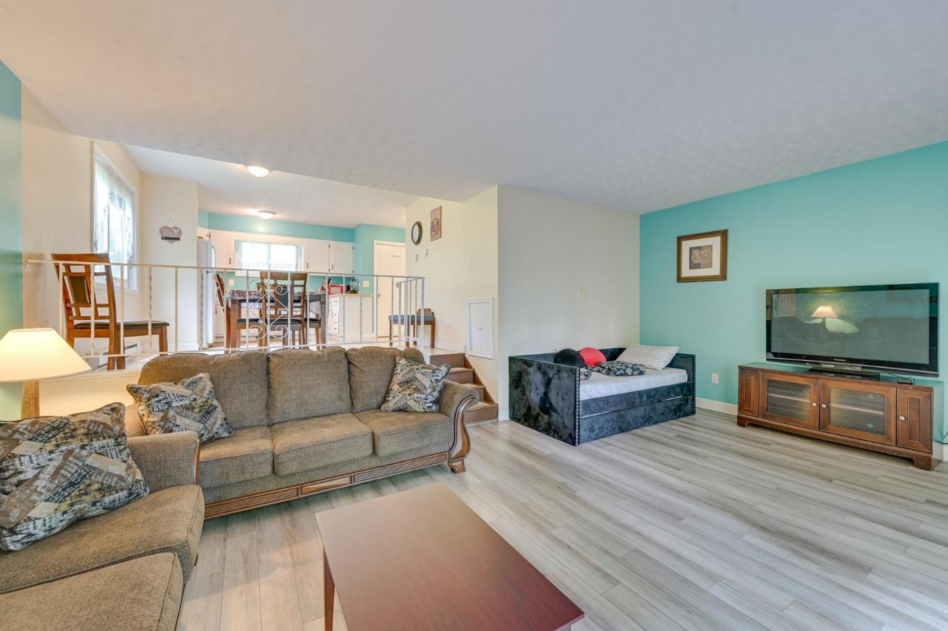 Lake George Family Vacation Home Bagian luar foto