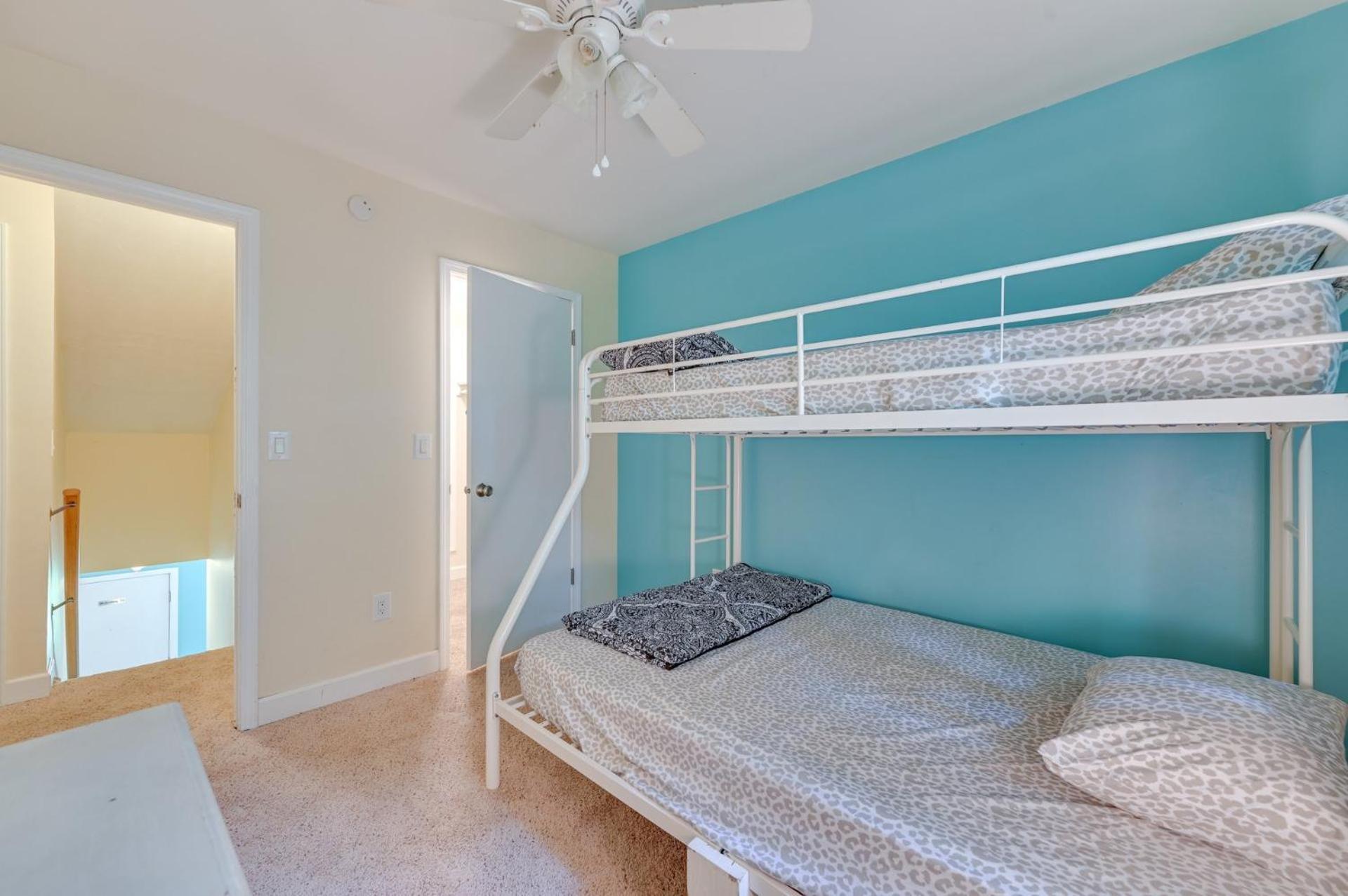 Lake George Family Vacation Home Bagian luar foto